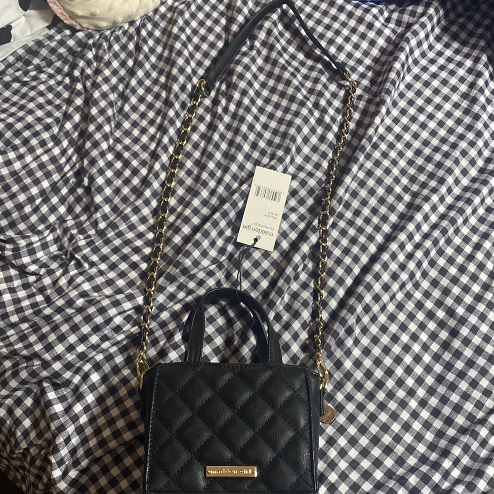 Cute little Steve Madden Crossbody